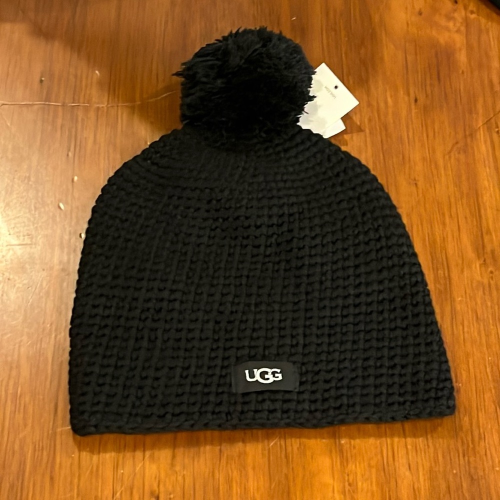 Ugg Australia Pom Winter Hat waffle new black one size acrylic Women’s Sized
